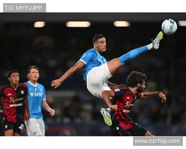 世界杯精彩对决那不勒斯与本菲卡战成平局补时进球引发全场狂欢