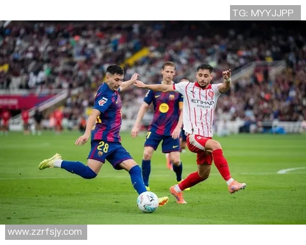 中超精彩对决AC米兰绝杀巴萨引发争议判罚全场沸腾