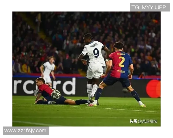 巴萨逆转那不勒斯晋级国王杯点球大战引发争议与热议 巴萨逆转那不勒斯晋级国王杯点球大战引发争议与热议