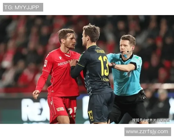 波尔图与莱比锡友谊赛战平绝杀瞬间引发全场热议