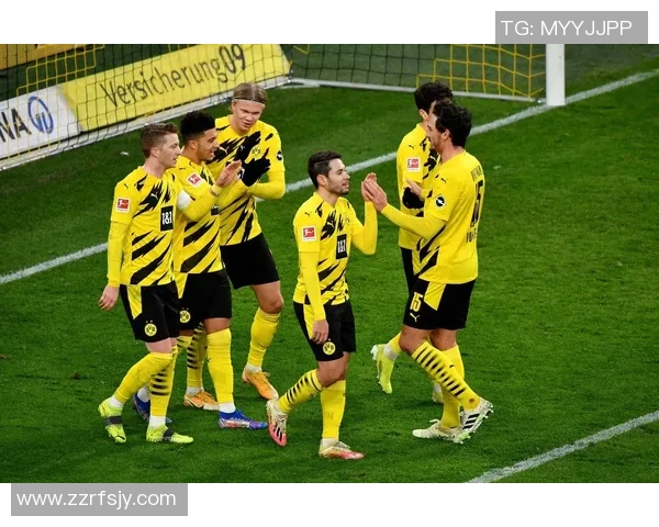 欧联杯精彩对决马竞与AC米兰战成平局引发全场热烈反响 欧联杯精彩对决马竞与AC米兰战成平局引发全场热烈反响